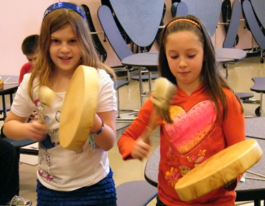 4th grade girls with drums